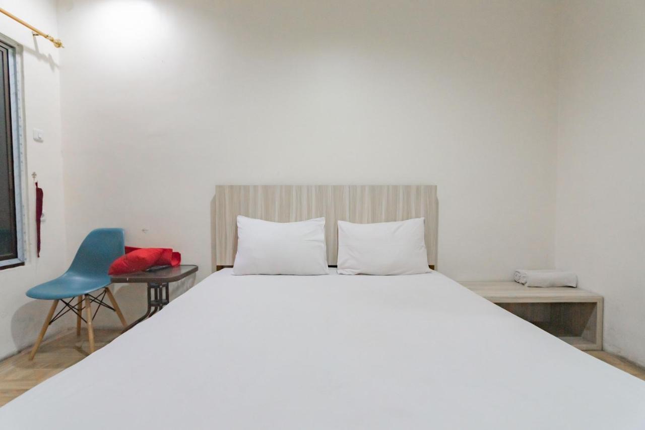 Reddoorz Syariah At Cigadung Raya Street Hotel Bandung Exterior photo